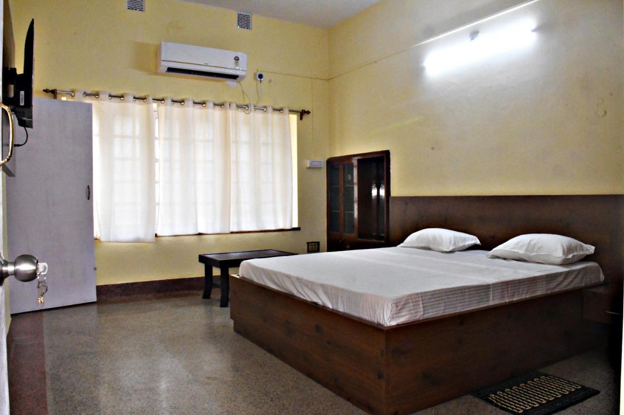 Jhargram Eshani Hotels And Guest House Zewnętrze zdjęcie